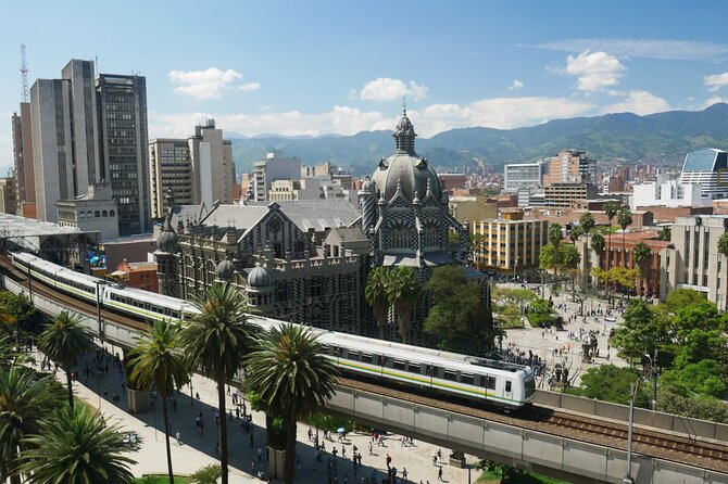 City Tour + Commune 13 Medellin - Parque del Río: Medellín’s river logic and the Metro’s first line