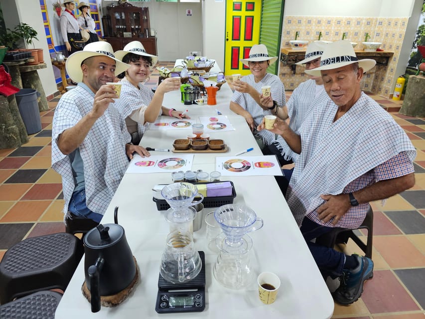 Coffee Experience with roasting show in Comuna 13 - Coffee Tastings: Two Specialty Coffees You Can Actually Compare
