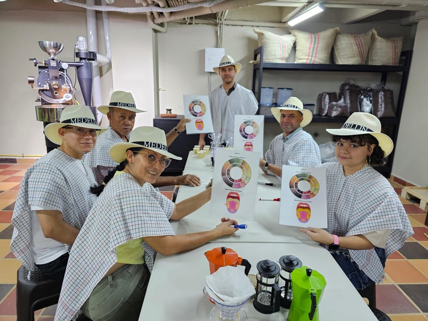 Coffee Experience with roasting show in Comuna 13 - Price and Value: What $20 Buys You in One Hour