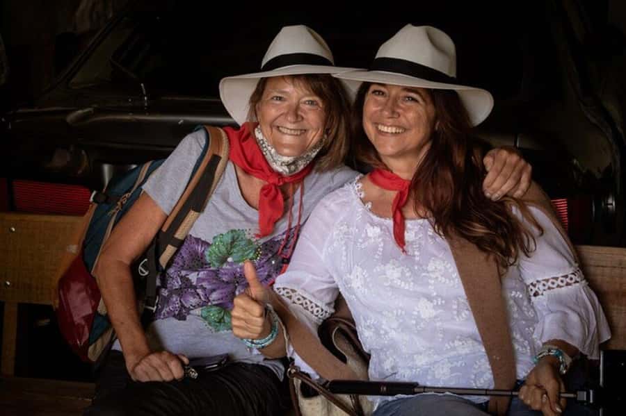 Coffee Tour from Medellin with Lunch and Coffee Tasting - The day starts with pickup in Medellín, then gets real fast