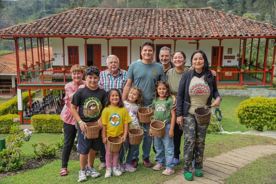 Coffee Tour Salento-Ocaso Farm- English Tour - First stop: coffee basics, history, and the trees themselves