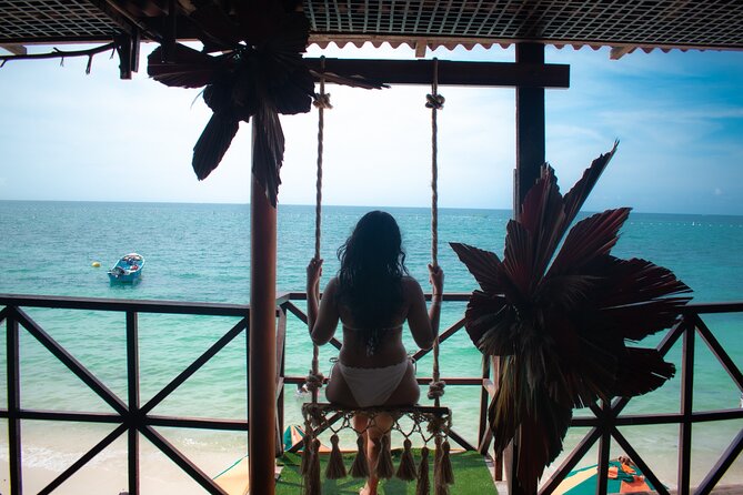 Come and enjoy an unforgettable day on the island of Baru - Playa Tranquila Barú and the Fosforito setup