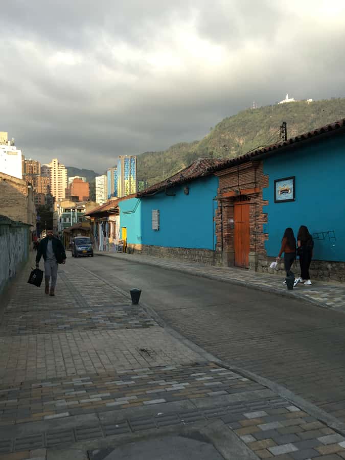 Complete Walking Tour in Bogota's Downtown - Languages and guide style: a tour that adjusts to your group