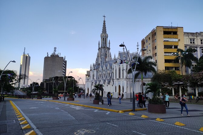 Cristo Rey, Tertulia Museum and Downtown Cali City Tour - Price and value: what $88 per person buys you