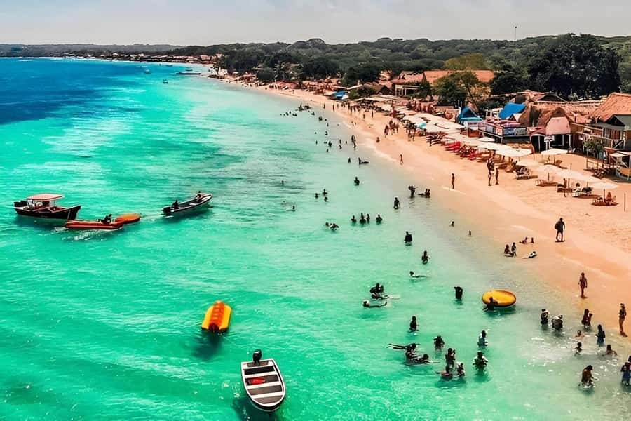 Daytour to Playa Tranquila VIP with Parasols, Lunch by bus! - Extra Services: What the Guide Can Help You Arrange