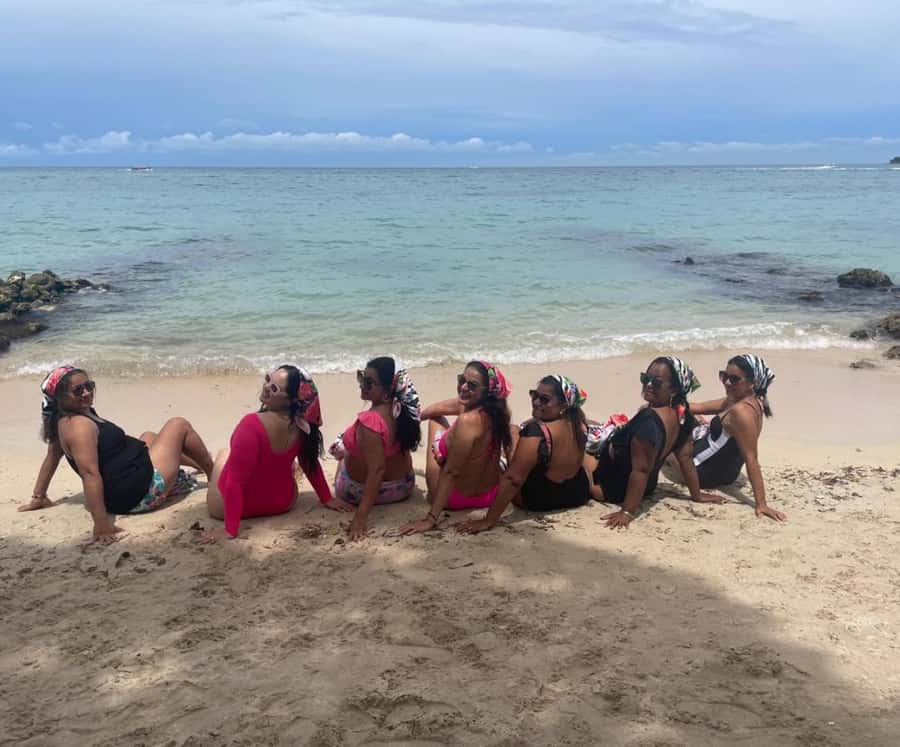 Enjoy the beach at Barú: Aviary + bioluminescense plankton - Who this tour suits best, and who should rethink it
