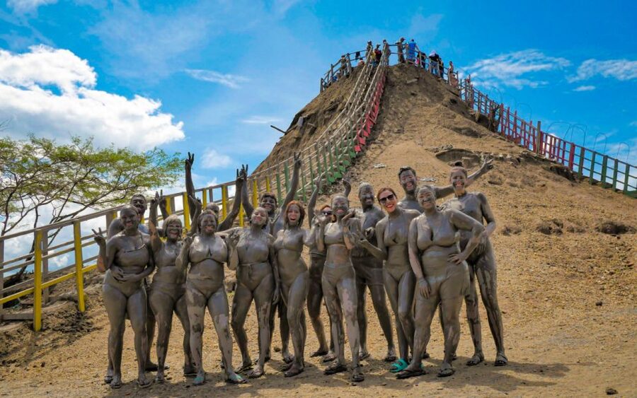 Enjoy the totumo volcano from cartagena + snack - Hydrotherapy massage: the included relaxation boost
