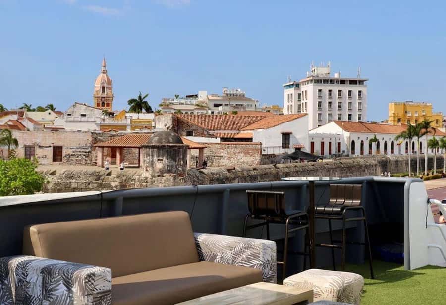 Exotic Yacht - Tour through the bay of Cartagena - Why Bahía de las Ánimas Makes This Sunset Cruise Work