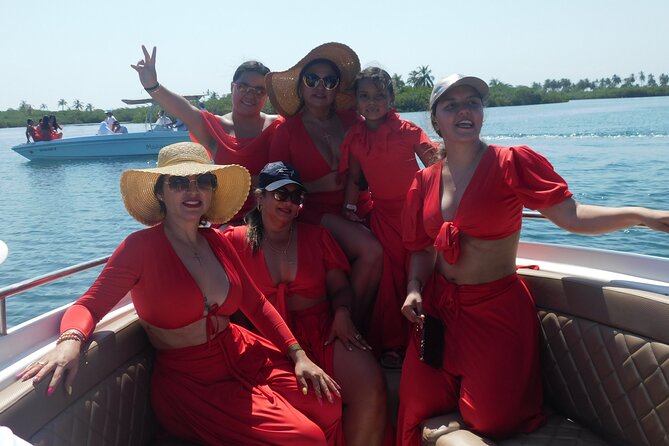 Family Day Trip - Private Boat Charter To The Rosario Islands - Barú next: Playa Blanca and Playa Tranquila with room to breathe