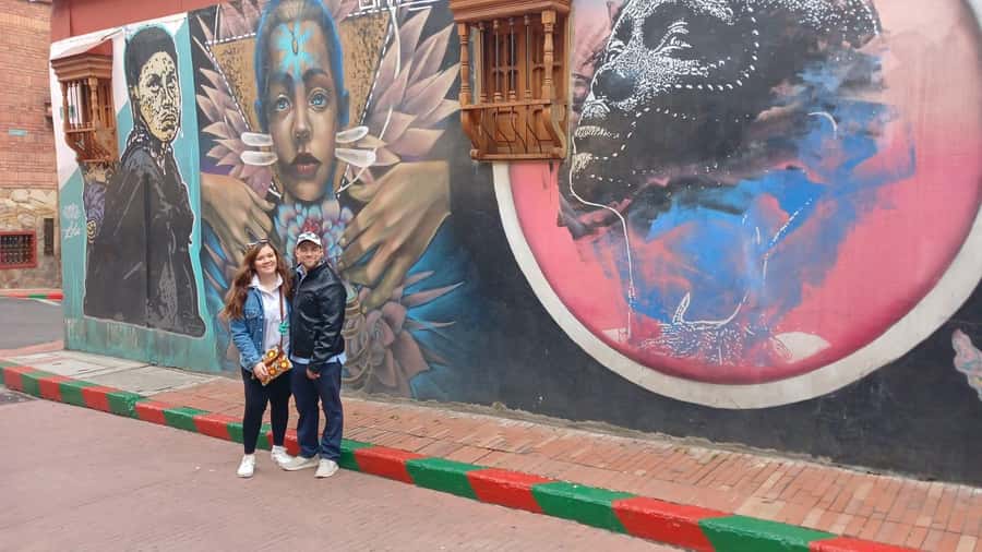 Free Walking Tour Bogotá: Arte, Historia y Café - La Concordia Market Square: exotic fruit tastings that teach you what you’re eating
