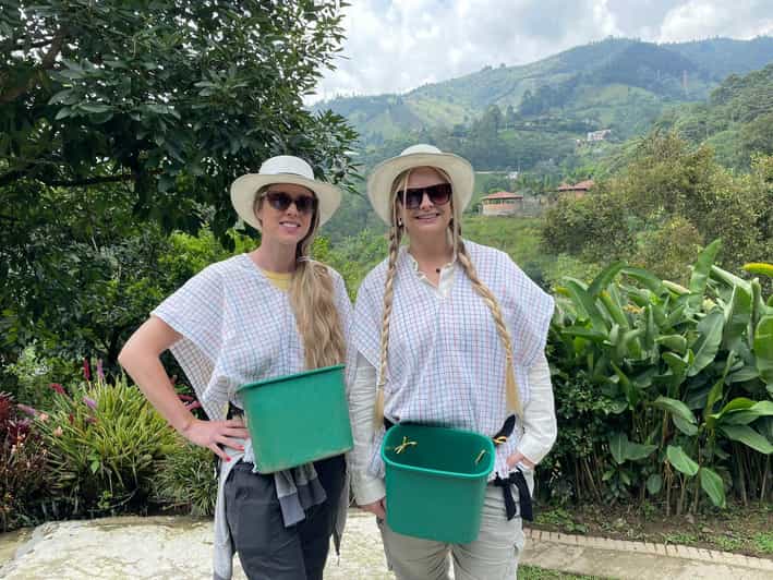 From Bogota: 5 hour guided coffe farm tour - All included - What to bring for a smooth, comfortable coffee day
