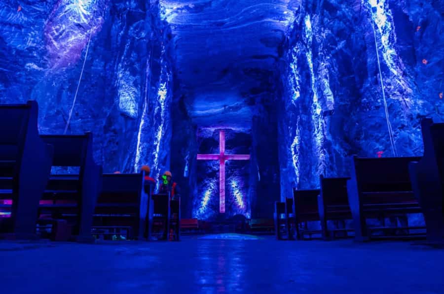 From bogota: Salt Cathedral tour a Cultural Heritage Tour - Zipaquirá colonial streets after the cathedral