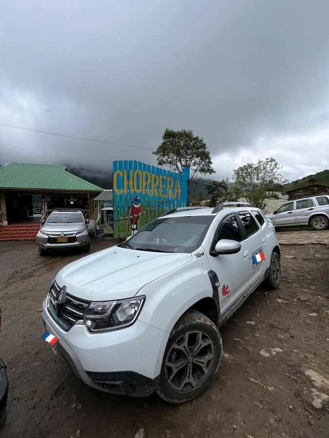 FROM BOGOTA: Tour to La Chorrera, Colombia's highest waterfall. - Packing for a rainy-possible, muddy-possible waterfall day