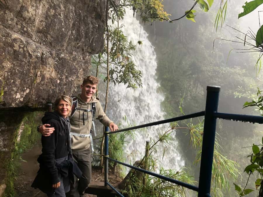 From Bogotá: Tour to the Waterfall of La Chorrera - Arriving at La Chorrera: feeling small under 590 meters
