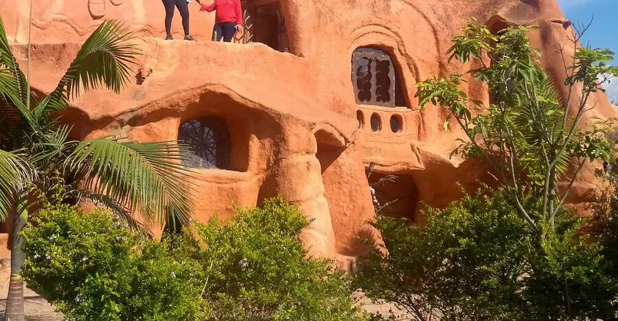 From Bogota: Villa de Leyva Day Magic Town Tour - Pozos Azules: blue wells for photos, not a full-day adventure