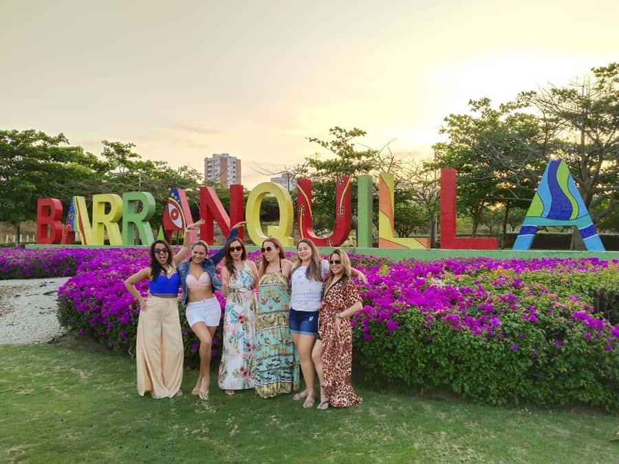 From Cartagena: Barranquilla & Santa Marta Guided City Tour - Entering the day: pickup, timing, and what the 15 hours really feels like