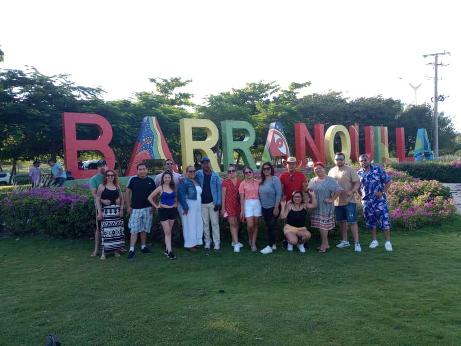 From Cartagena: Barranquilla & Santa Marta Guided City Tour - Rodadero beach time and the lunch that keeps people happy