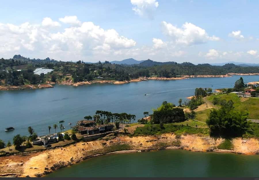 From Guatape: Pablo Escobar Mansion, Paintball & Boat Ride - Tips so your day runs smoothly