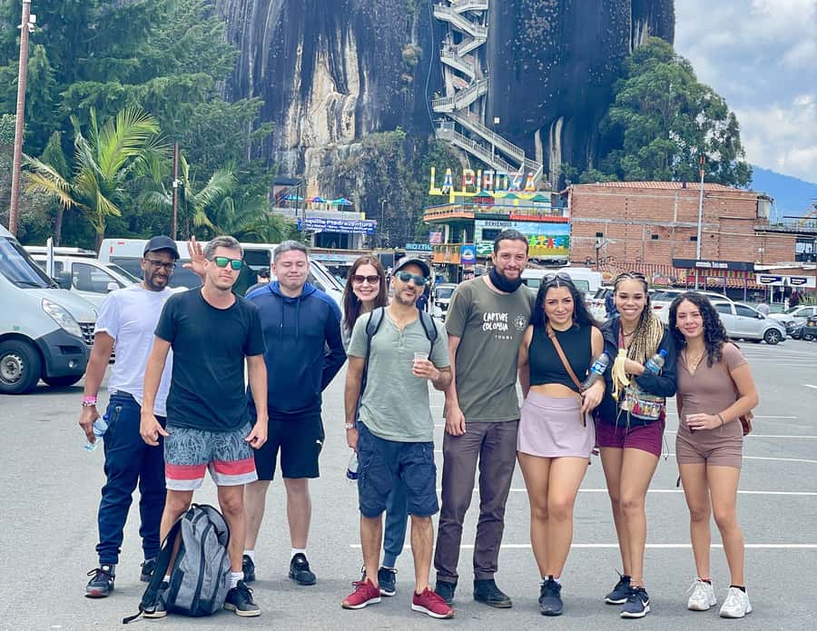 From Medellin: Guatapé Day Trip with El Peñol Rock and Lunch - Why El Peñol and Guatapé in One Day Works