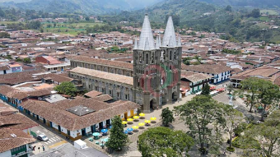 From Medellín: Jardín, Andes, and Hispania Day Trip - Quick hits before you go