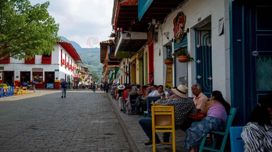 From Medellín: Jardín, Andes, and Hispania Day Trip - Price and value: what $70 buys you on a full-day route