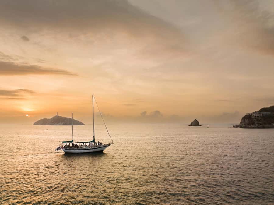 From Santa Marta: Sunset Sailboat Tour with 2 Beverages - Key highlights you’ll care about