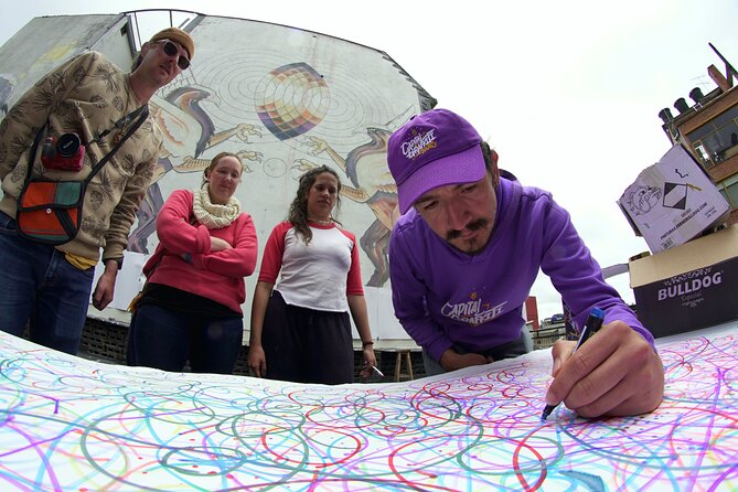 Fun Graffiti Workshop: The Art of Aerosol and Color - Entering Ocio Gallery, Where the Art Sets the Tone