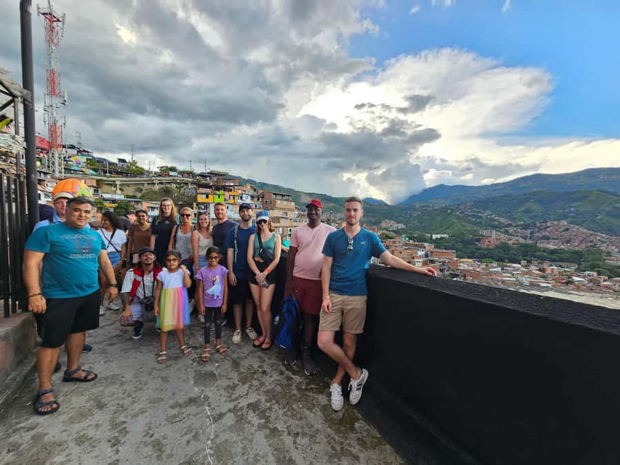 Graffiti Tour comuna 13 and cable car (made by local guides) - Mass grave mountain, then the final transformation viewpoint