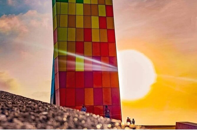 Gran Malecón, Carnaval Museum and Downtown Barranquilla City Tour 6H - San Nicolás Square and the Customs House cultural stop