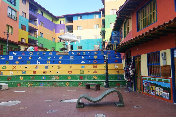 Guatape and Peñol Rock Full-Day Tour - Parque de Marinilla Optional Stop: A Chance to Add Texture