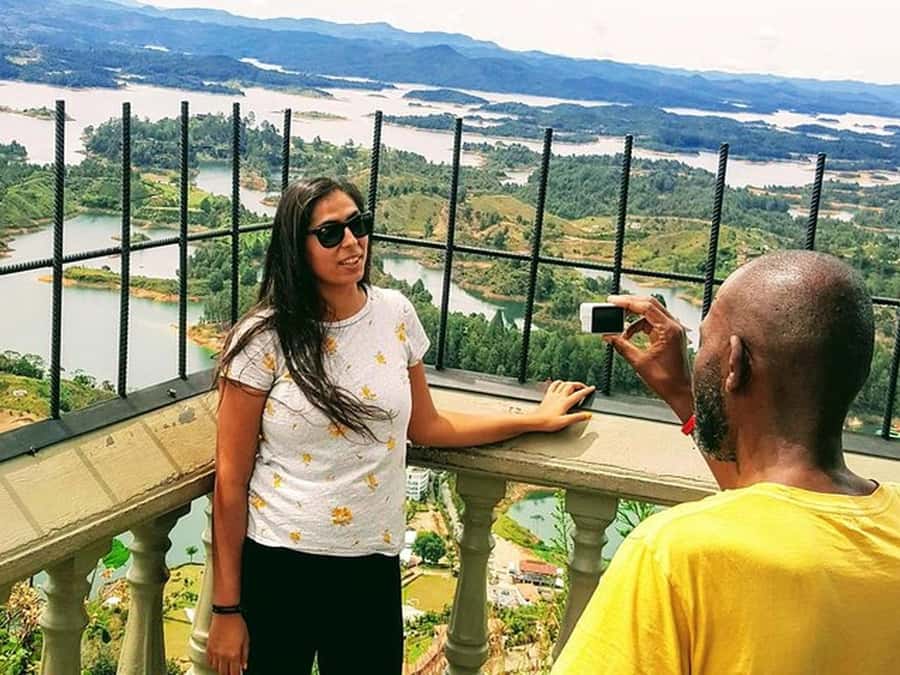 Guatapé & Coffee Farm, all in one day - Guatapé Streets and Zócalos: Color, History, and a Real Walking Pace