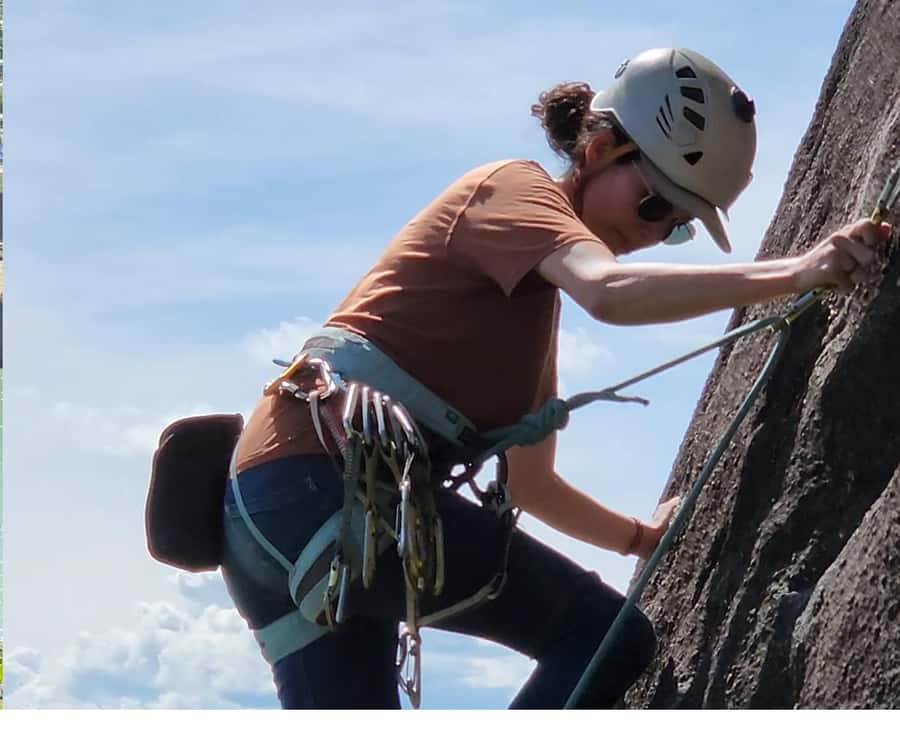 Guatapé: Iconic rock climbing for beginners and experts. - Who should book this climbing trip, and who should wait