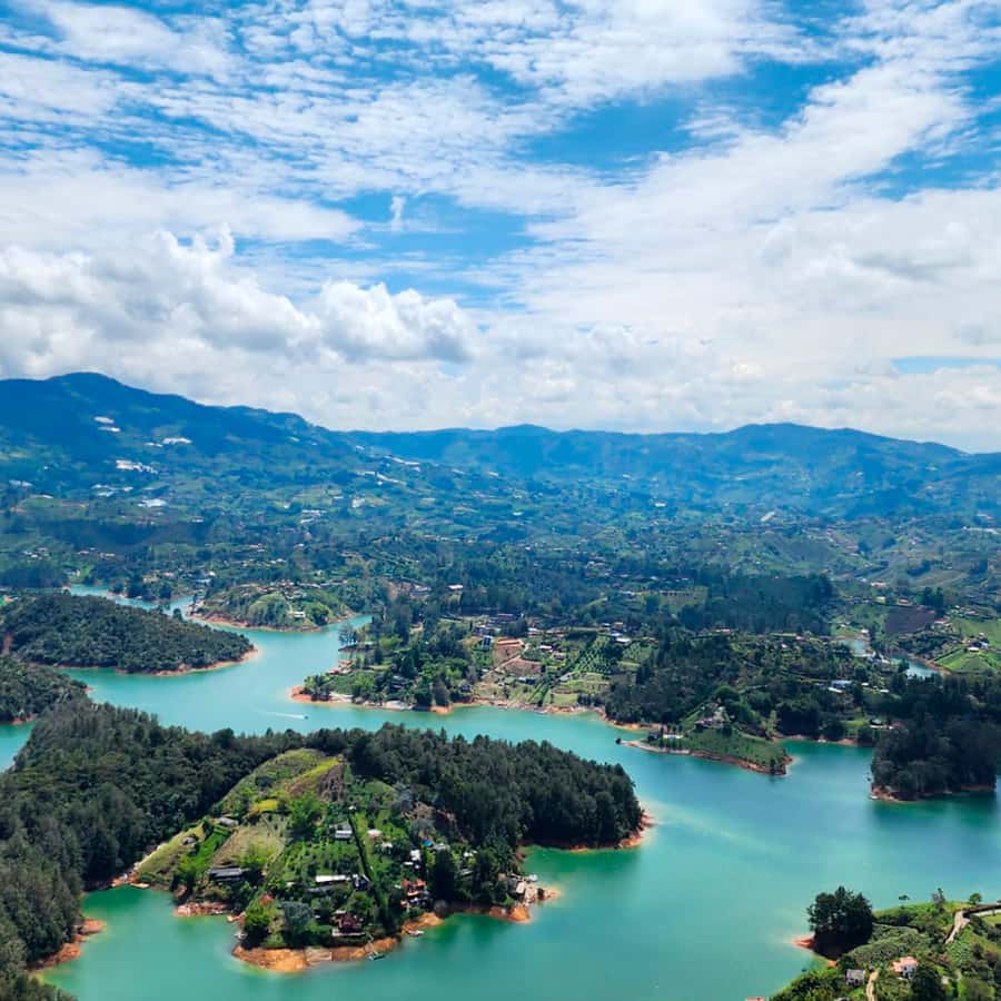 Guatapé & Peñol Rock Day Group Tour - Marinilla and Alto del Chocho, Scenic Stops With Real Day-Trip Value