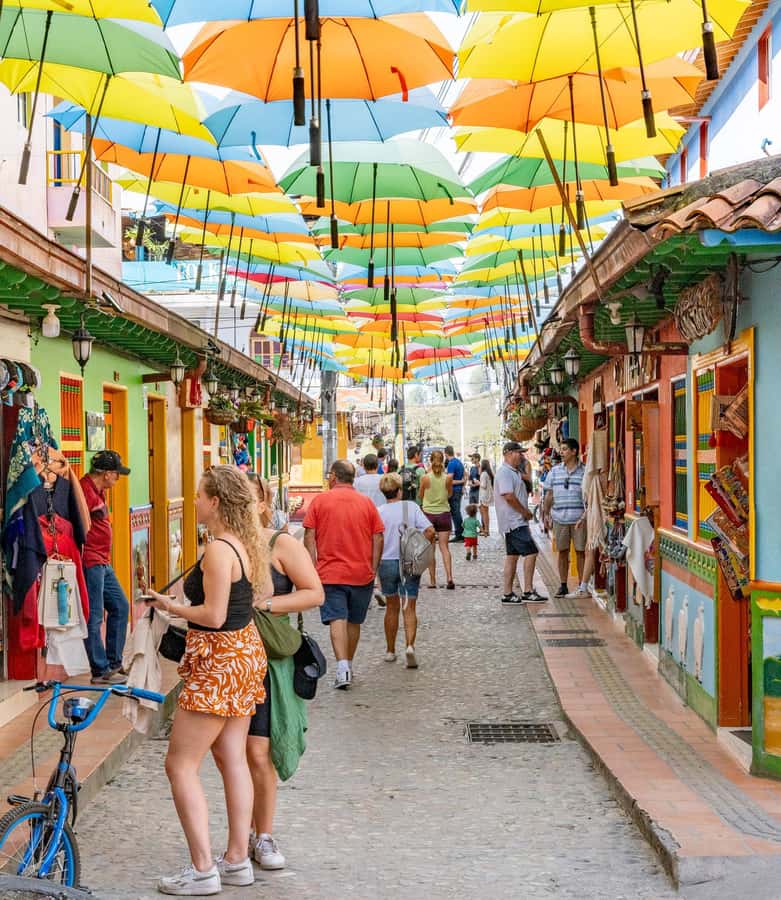 Guatapé Tour by Chiva + Visit to Pablo Escobar's Hacienda - Hacienda La Manuela: what you can see, and how to approach the mood