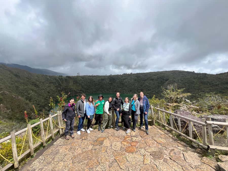 Guatavita: Tour to Guatavita Lagoon, the Village and Casa Loca - Colonial Guatavita: white walls, cobblestones, and real slow time