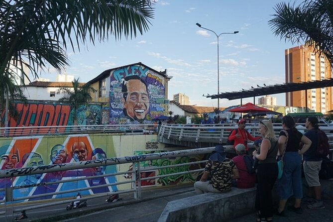Historical Shared Tour Salsa, Graffiti & Resistance in Cali - Price, time, and what $14 actually buys you