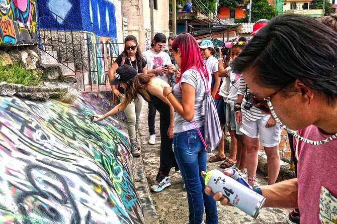History and Street Art Tour in Comuna 13 - Price and value: why $12 can feel like a bargain