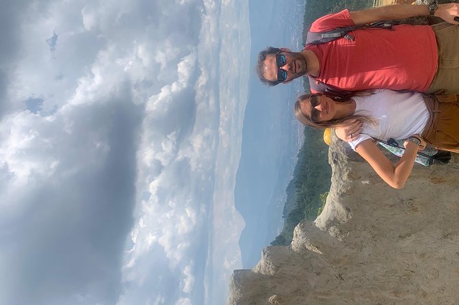 History of Pablo Escobar tour - Private tour with hotel pickup, and why that’s a big deal