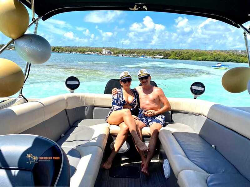 Luxury private tour boat 6 in 1 - The Sea of 7 Colors swim stop: why the blue tones matter