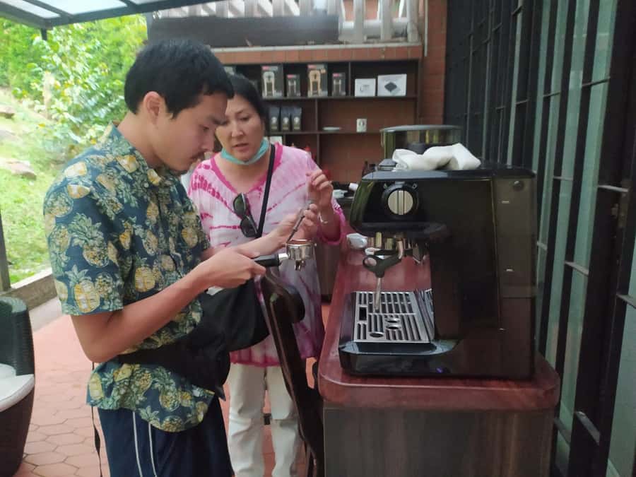 Medellin: Avoeden Café Coffee Brewing Workshop - Price and What Your $69 Buys (Instruction, Not Just Tasting)