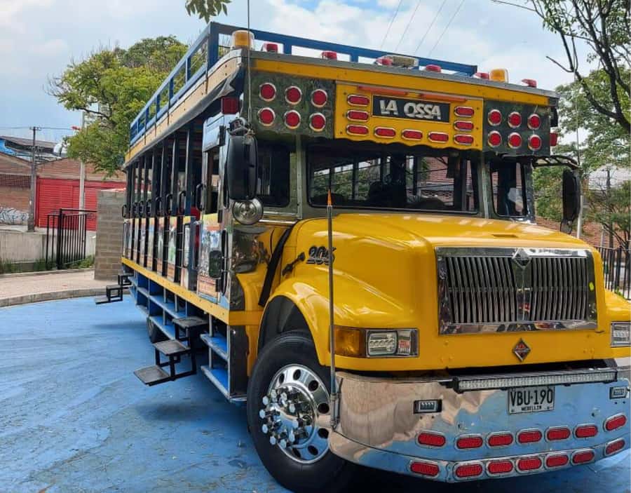Medellín City Tour and Comuna 13 Experience - Who this tour suits best, and who should skip it