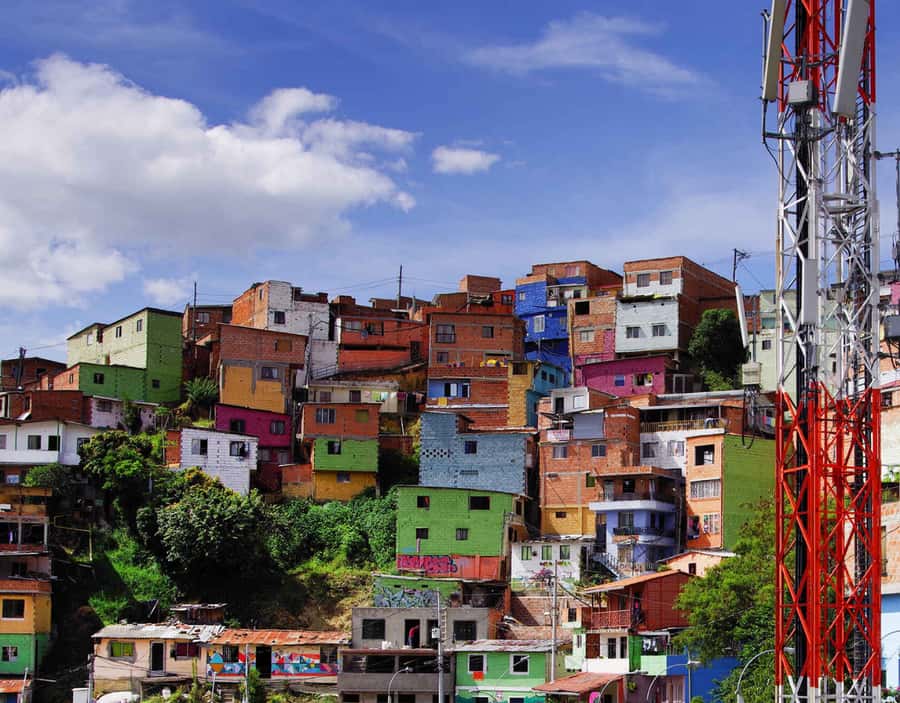 Medellín City Tour and Comuna 13 Experience - Parque de los Deseos plus lunch, a midday reset you will feel