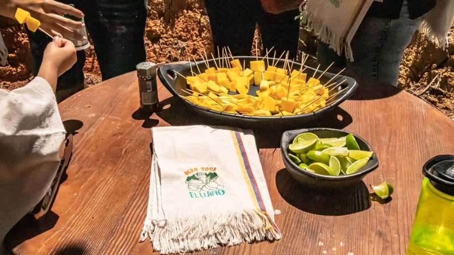 Medellin: Coffee and fruit tour - Fruit tastings, sugar cane guarapo, and the lunch you come for