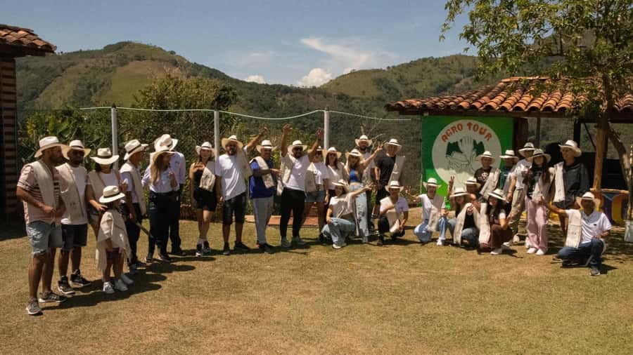 Medellin: Coffee and fruit tour - Getting to Agrotur el Llano, pickup zones and the ride value