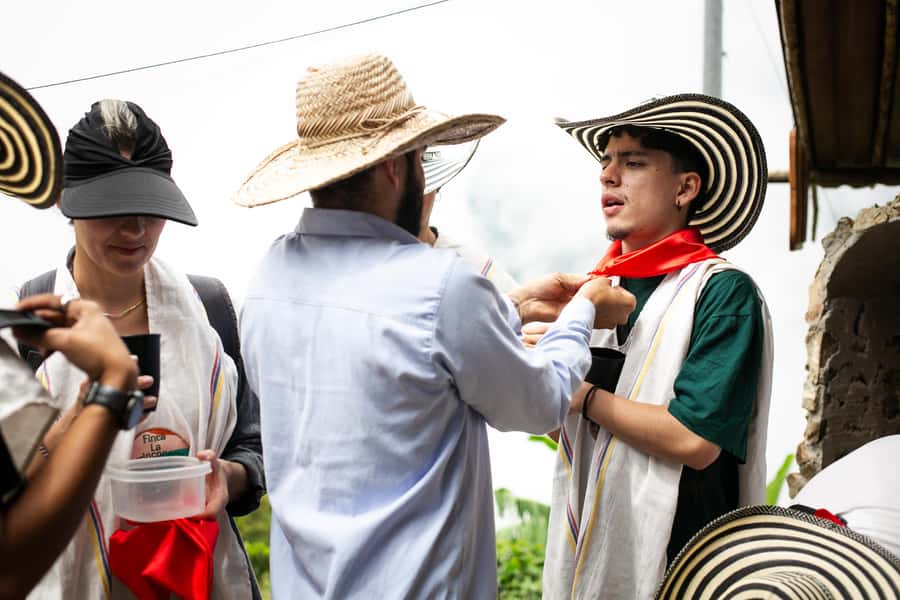 Medellin: Coffee Tour, Horseback Arrival, and Sugar Cane - Coffee Plantation Tour and 2.5-Hour Tasting Lesson