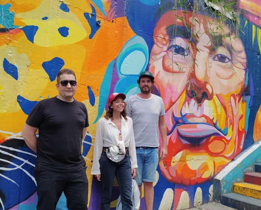 Medellín: Comuna 13 District Tour with Cable Car Ride - Key things to know before you go