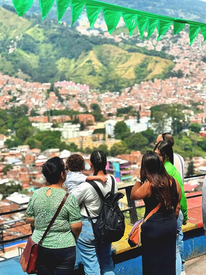 Medellín Comuna 13 local guides snacks and your own graffiti - Graffiti experience: making your own art is the turning point