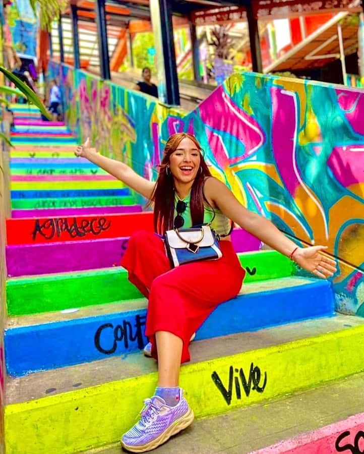 Medellín: Comuna 13 True Story and Street Food Tour - Key Points You Should Know Before You Go