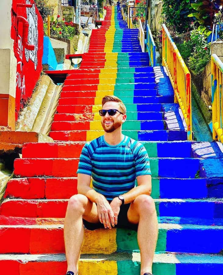 Medellín: Comuna 13 True Story and Street Food Tour - Street Food Along the Route, Plus Mango and Lime Palette