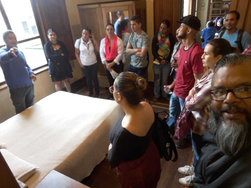 Medellín: Cultural City & Museum Tour - Museum of Modern Art: Medellín’s newer creative voice